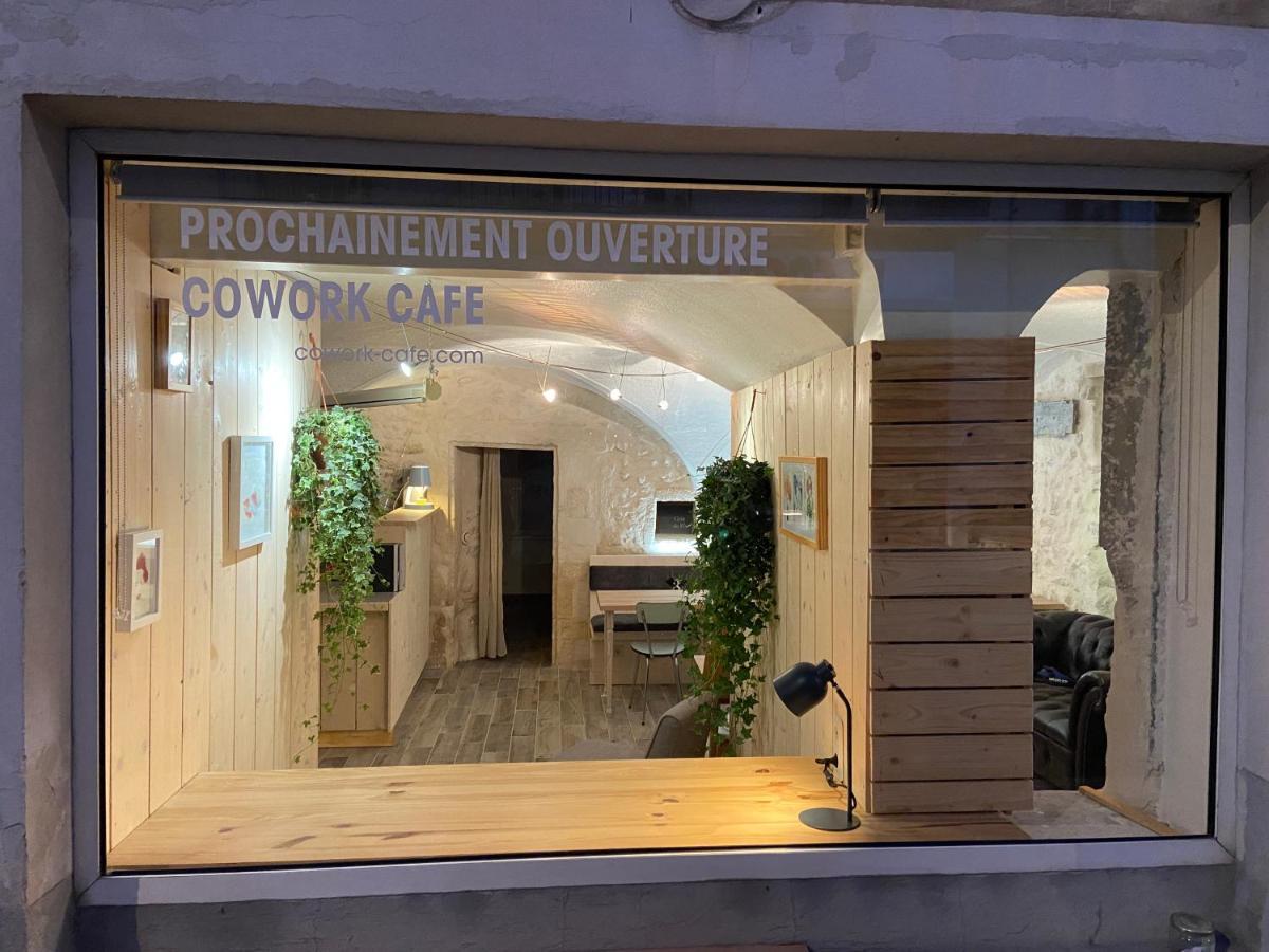 Espace Le Cheval Blanc Castelnau-le-Lez Εξωτερικό φωτογραφία