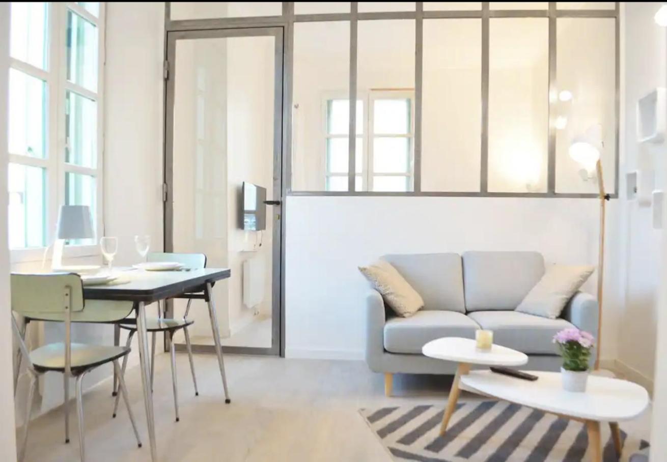 Espace Le Cheval Blanc Castelnau-le-Lez Εξωτερικό φωτογραφία